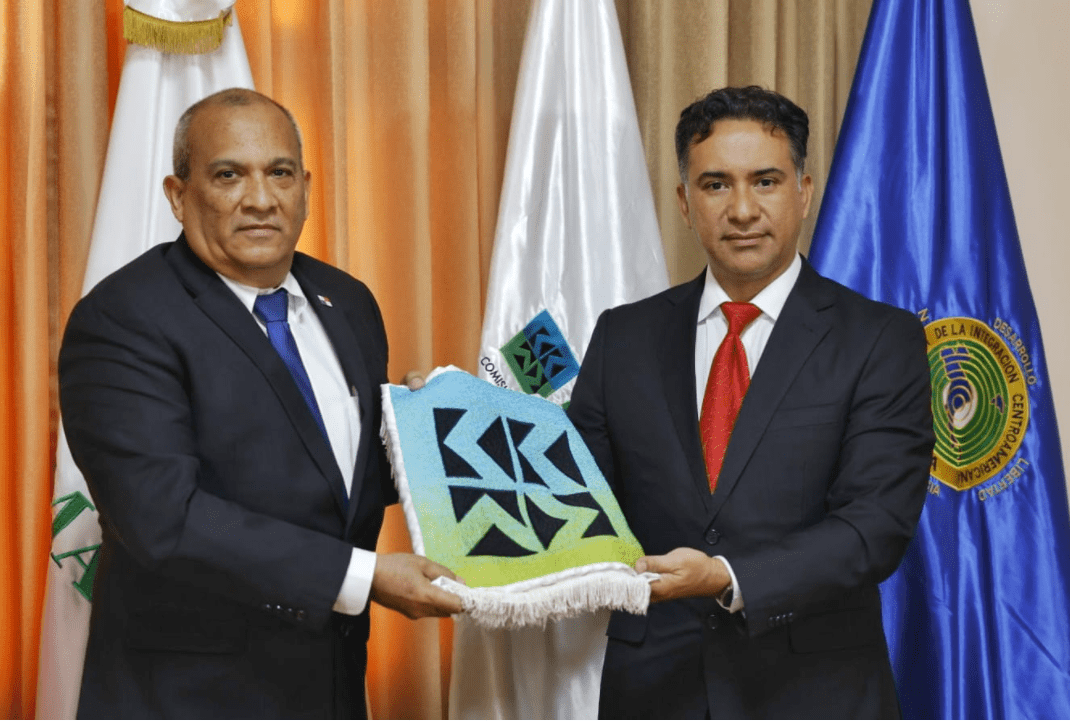 Con logros a favor de la región, ministro Mario Rojas entrega la presidencia de la CCAD a Panamá