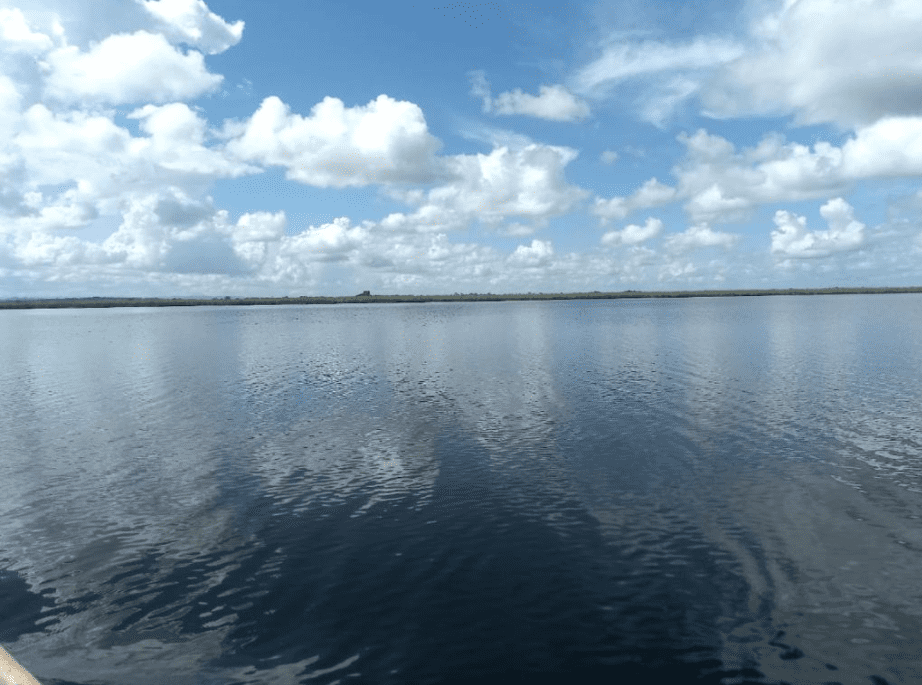MARN continúa monitoreos en la laguna El Tambo, Petén