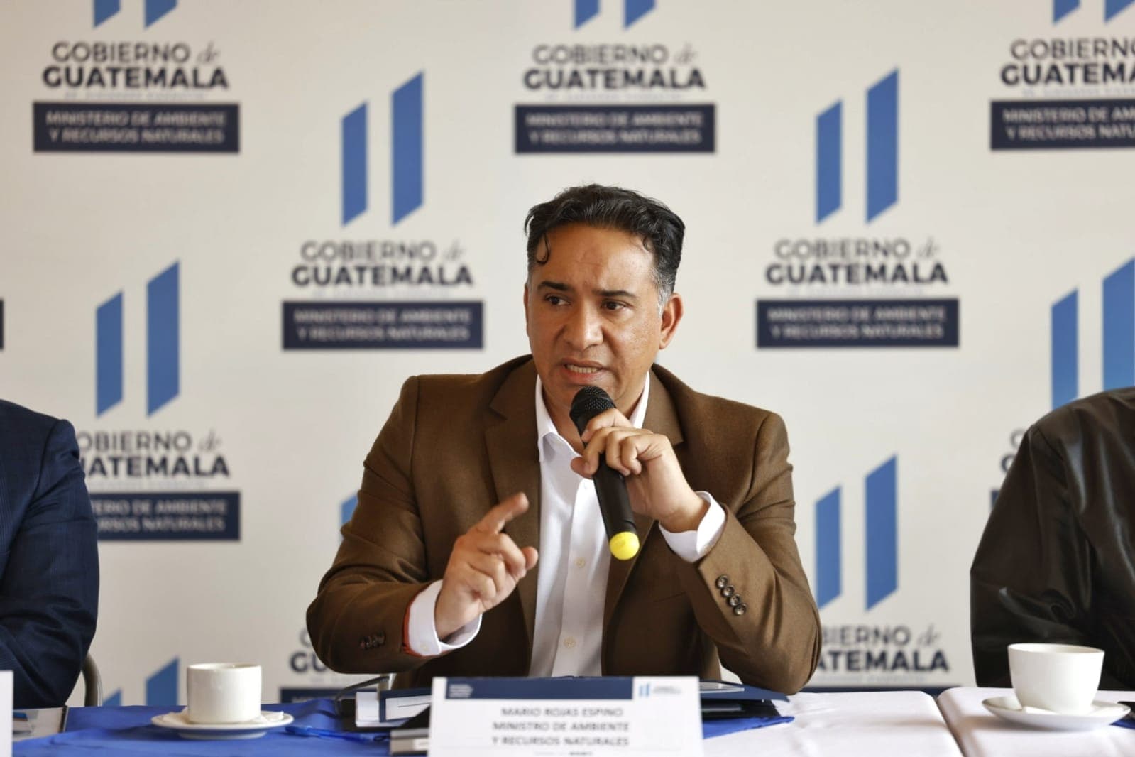 Ministro Mario Rojas dirige taller de socialización del reglamento 164-2021