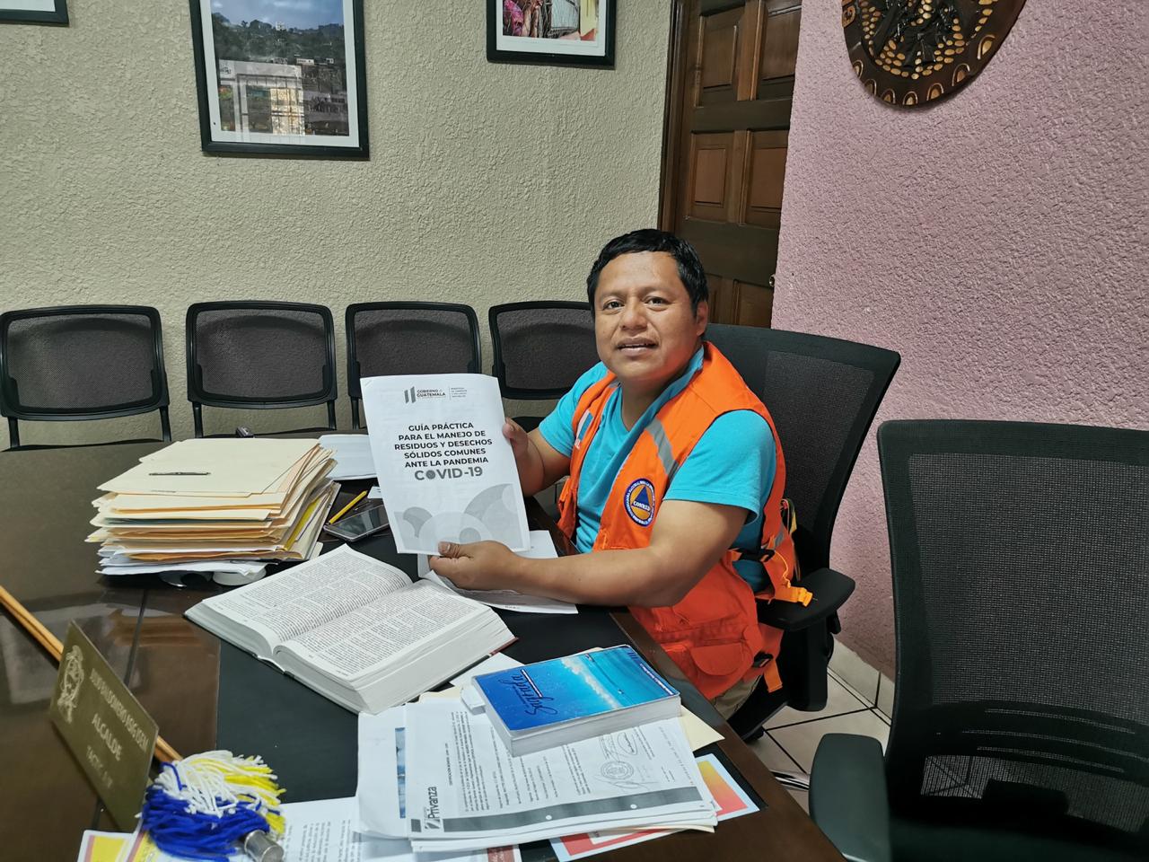 Delegación de Baja Verapaz socializa Guía de Desechos Sólidos por Covid-19 en las ocho municipalidades del departamento