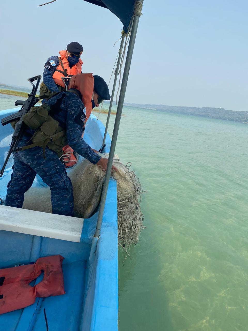 Decomisan trasmallo usado para la pesca ilegal - Ministerio de