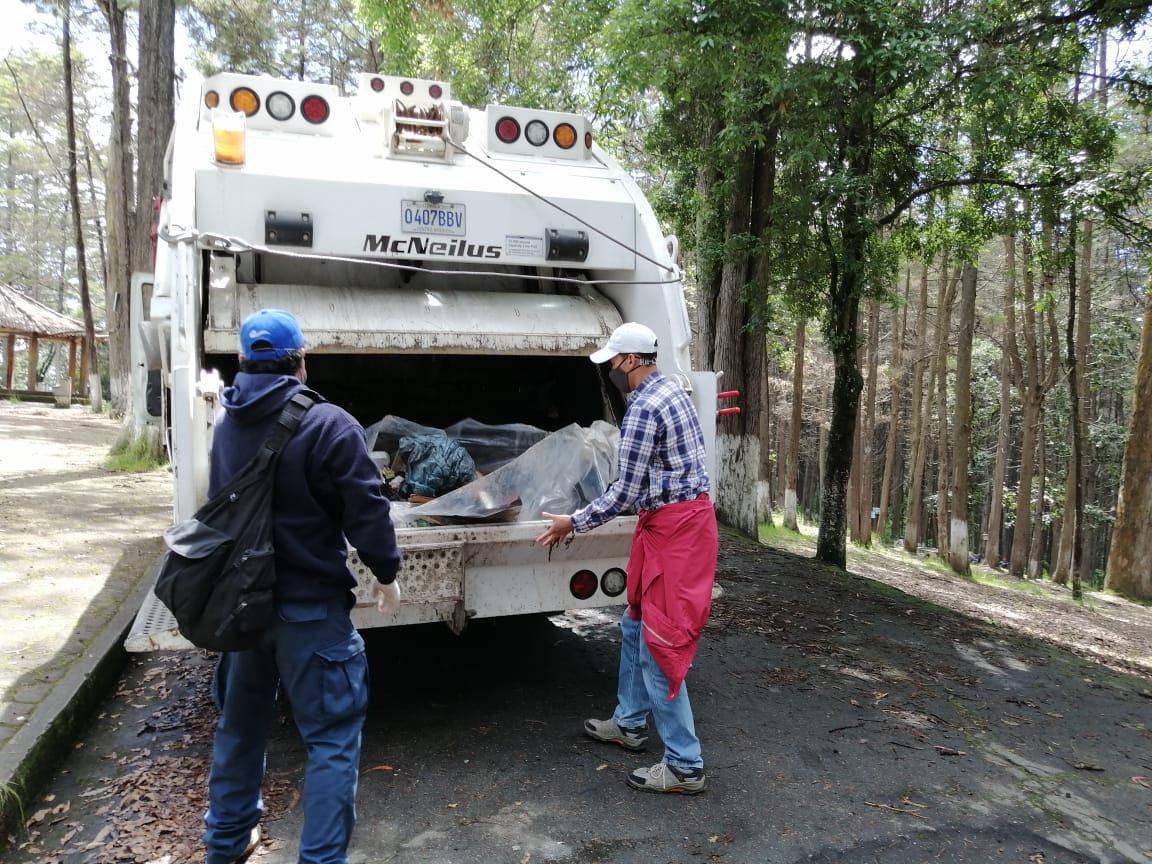 Eliminan vertederos ilegales en Chimaltenango, Quetzaltenango y Santa Rosa