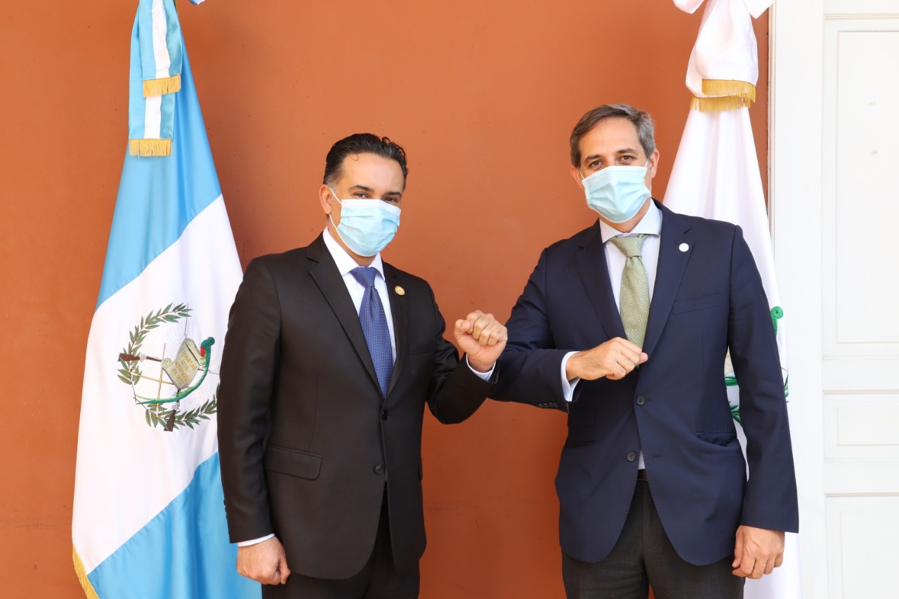 Ministro Mario Rojas se reúne con el nuevo representante de la FAO en Guatemala