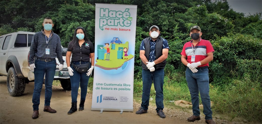 Eliminan basureros ilegales en Sayaxché, Petén