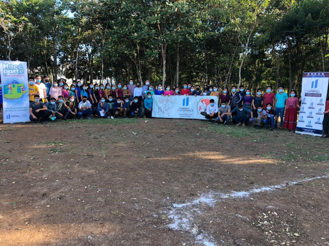Estudiantes de La Libertad, Petén se forman como Guardianes Ecológicos