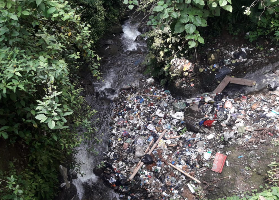 Jornada de limpieza protege la cuenca del río Ocosito