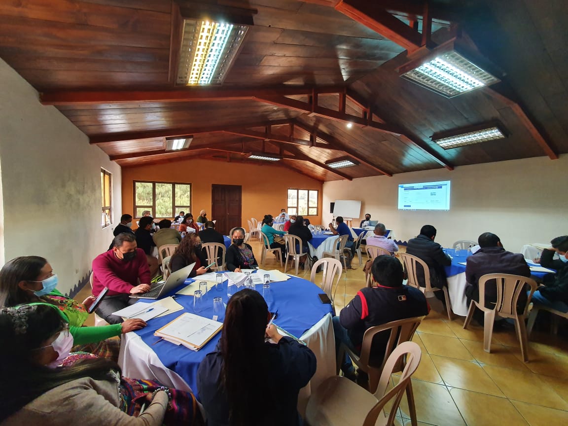 Docentes de Totonicapán apoyarán la aplicación del Reglamento 164-2021