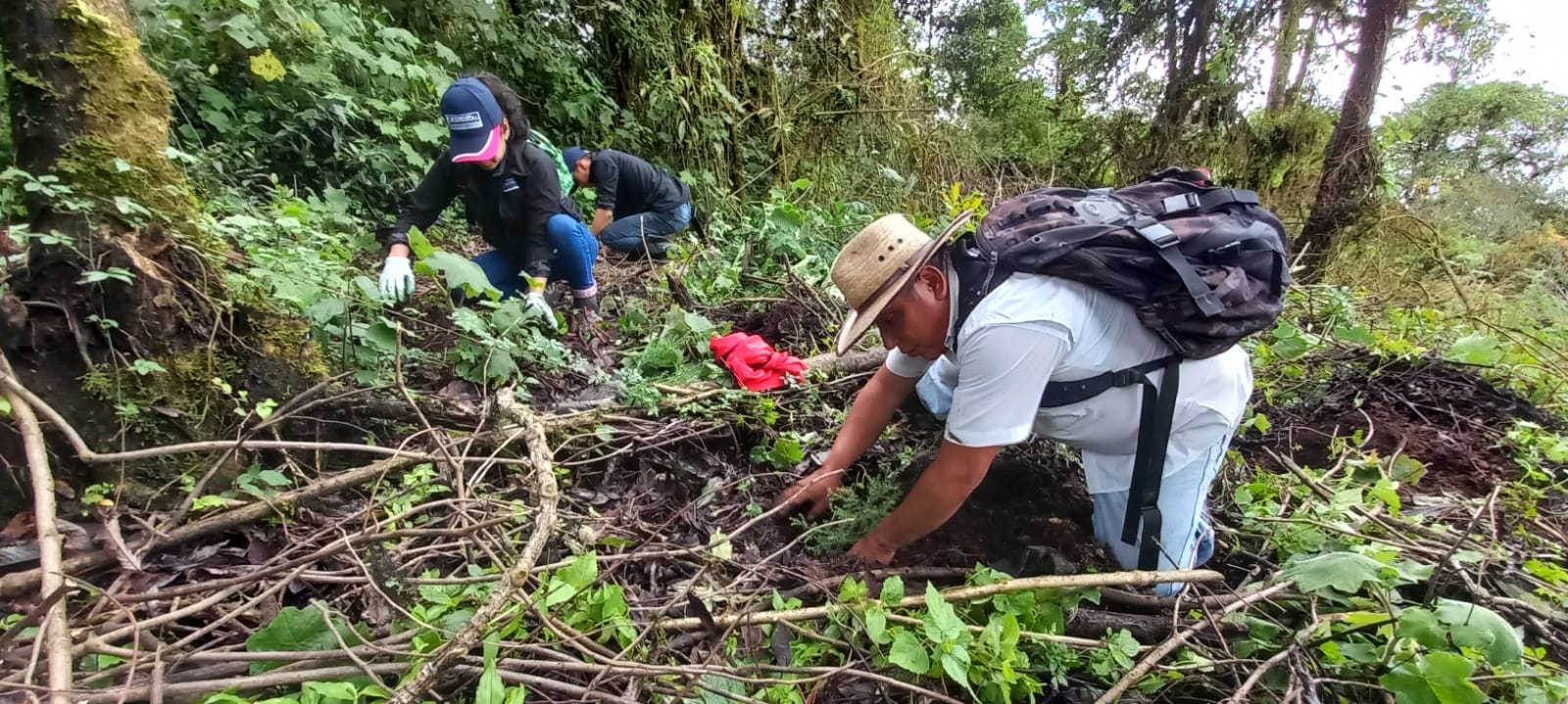 Chimaltenango le apuesta a un medioambiente más limpio con el #RetoMARN