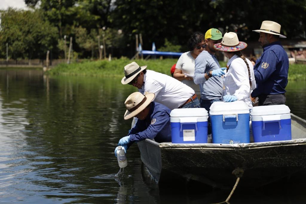 Recuperación ambiental de la Laguna Chichoj es un esfuerzo del MARN, gobierno local y comunidades