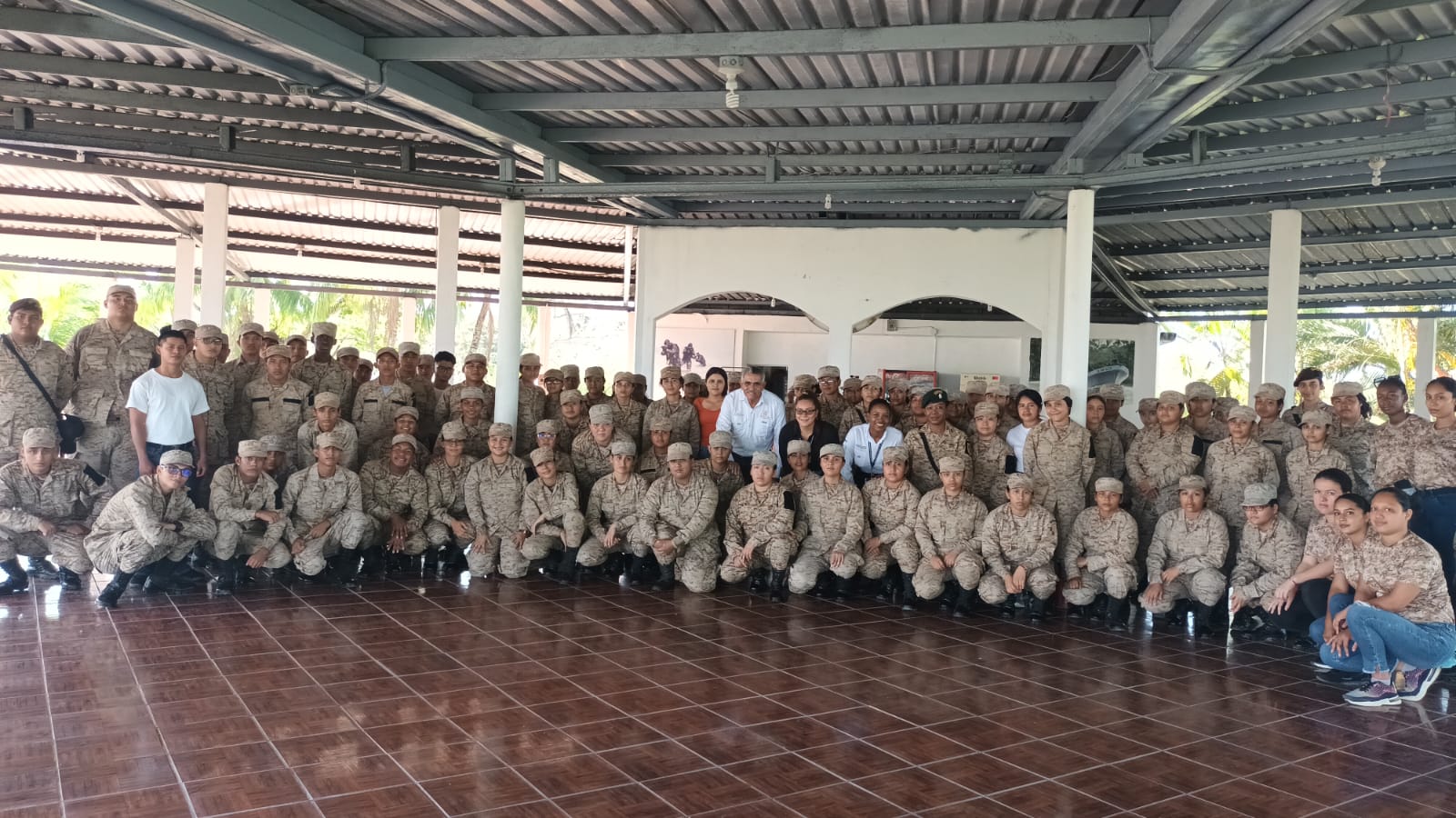 Reservistas militares se forman como educadores ambientales