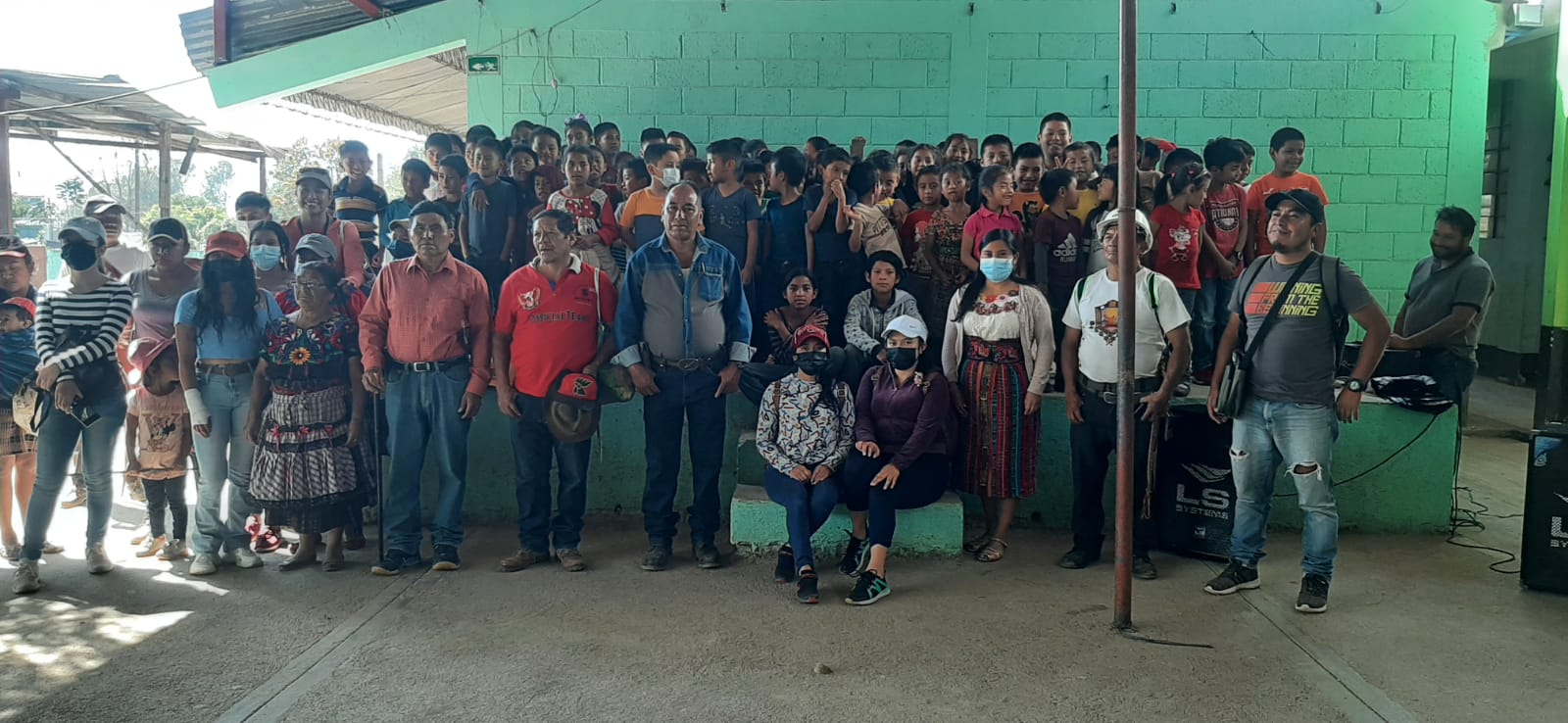<strong>Jóvenes de Chimaltenango aplican lo aprendido en diplomados ambientales</strong>