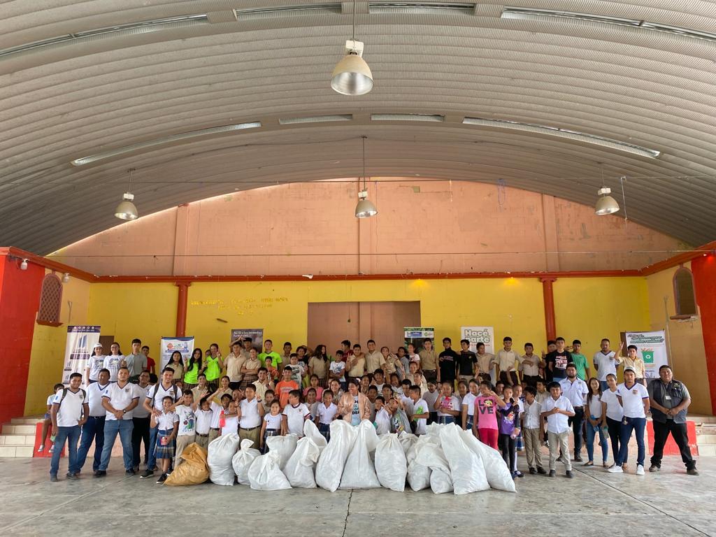 <strong>Niños y jóvenes de Melchor de Mencos, Petén se involucran en el cumplimiento del Reglamento 164-2021</strong>