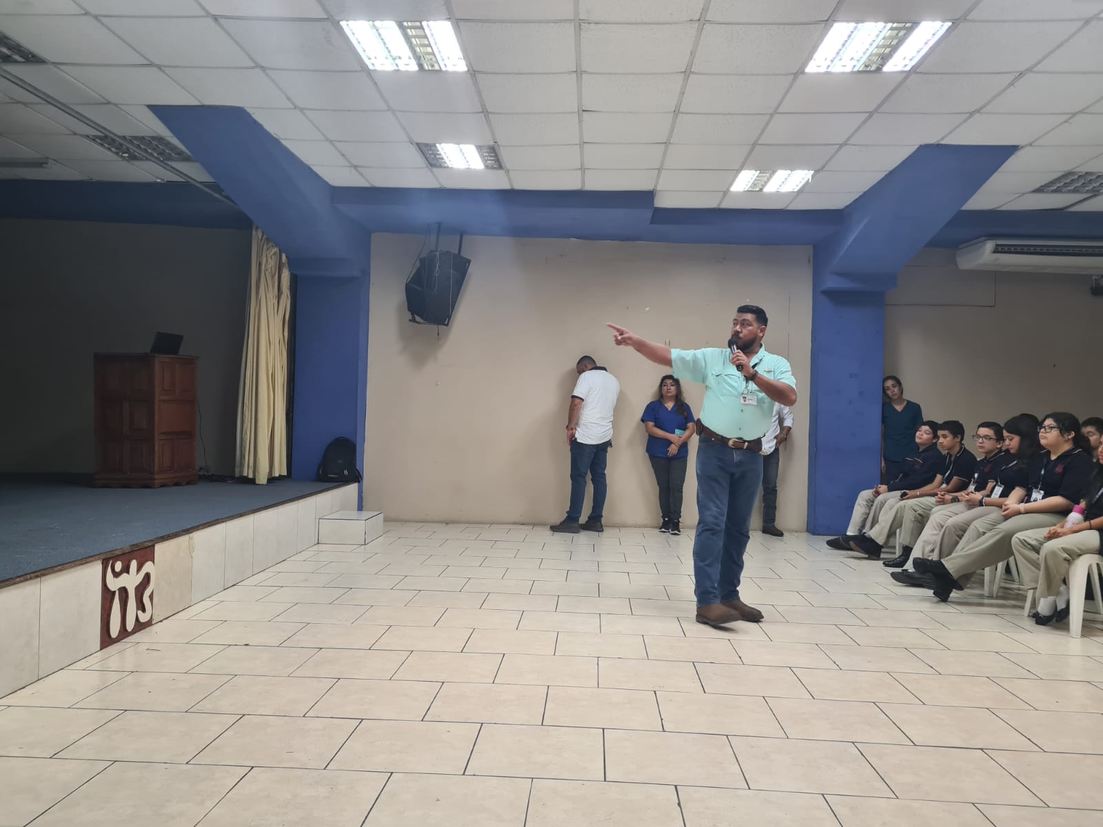 Estudiantes de Jutiapa se involucran en la aplicación del Reglamento 164-2021