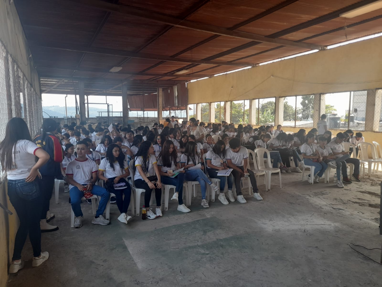 Educación ambiental con énfasis en cambio climático llega a estudiantes de Santa Rosa