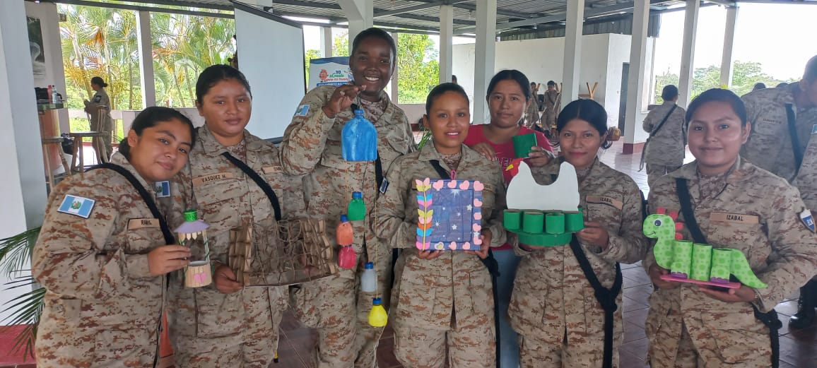 Reservistas militares de Izabal reciben diplomado de educación ambiental