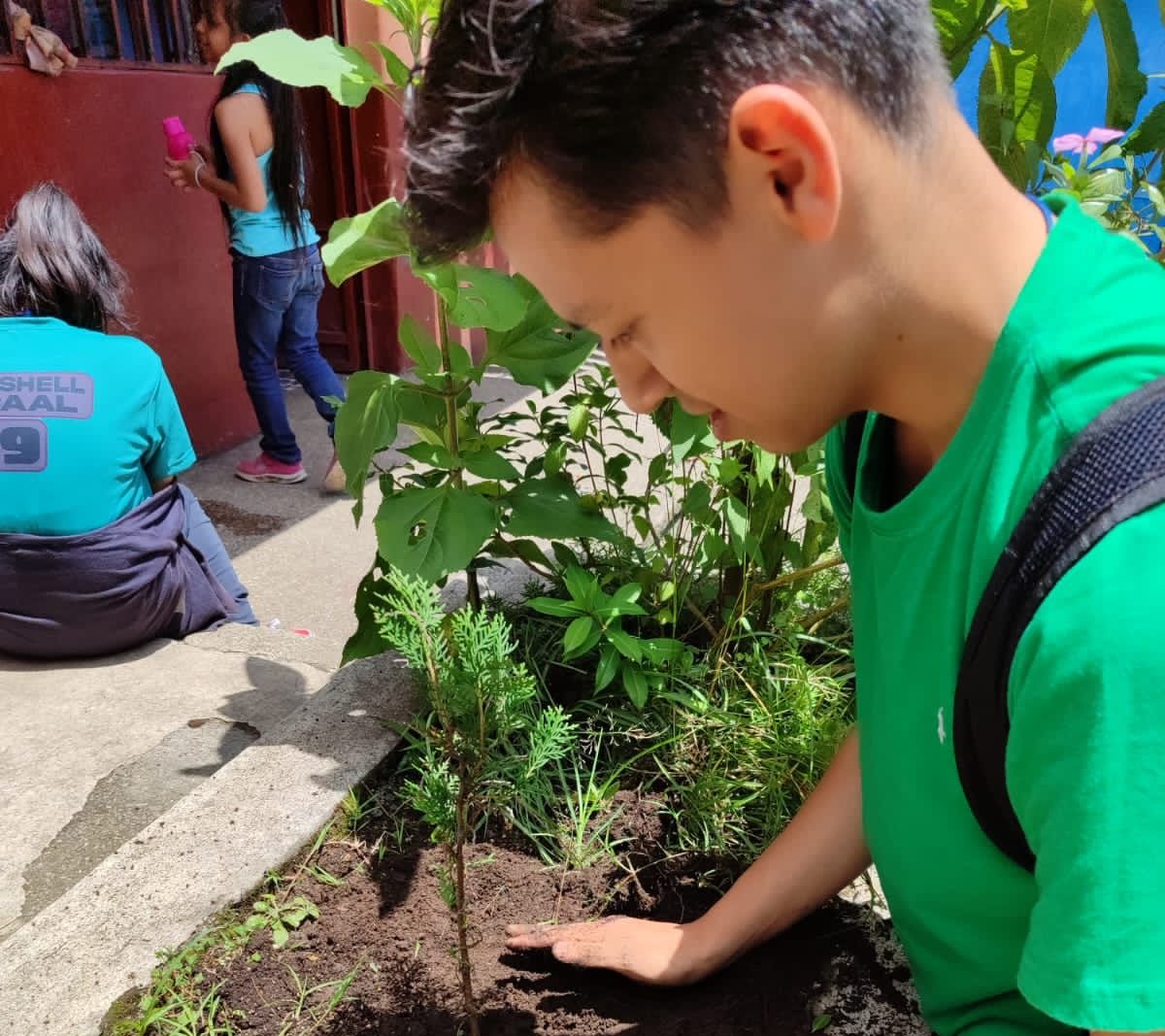 Promueven buenas prácticas ambientales con estudiantes