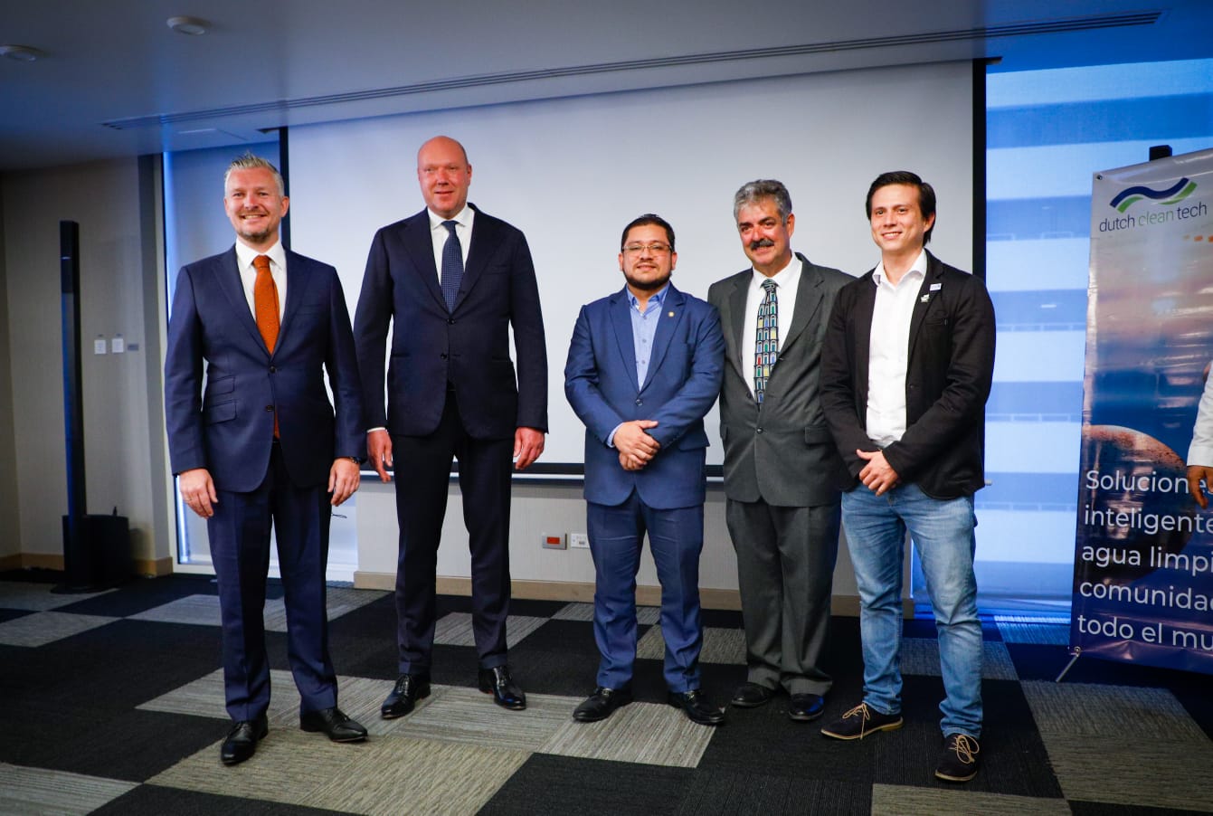 MINISTERIO DE AMBIENTE ES INVITADO AL LANZAMIENTO DEL PROYECTO COMERCIAL DUTCH CLEAN TECH