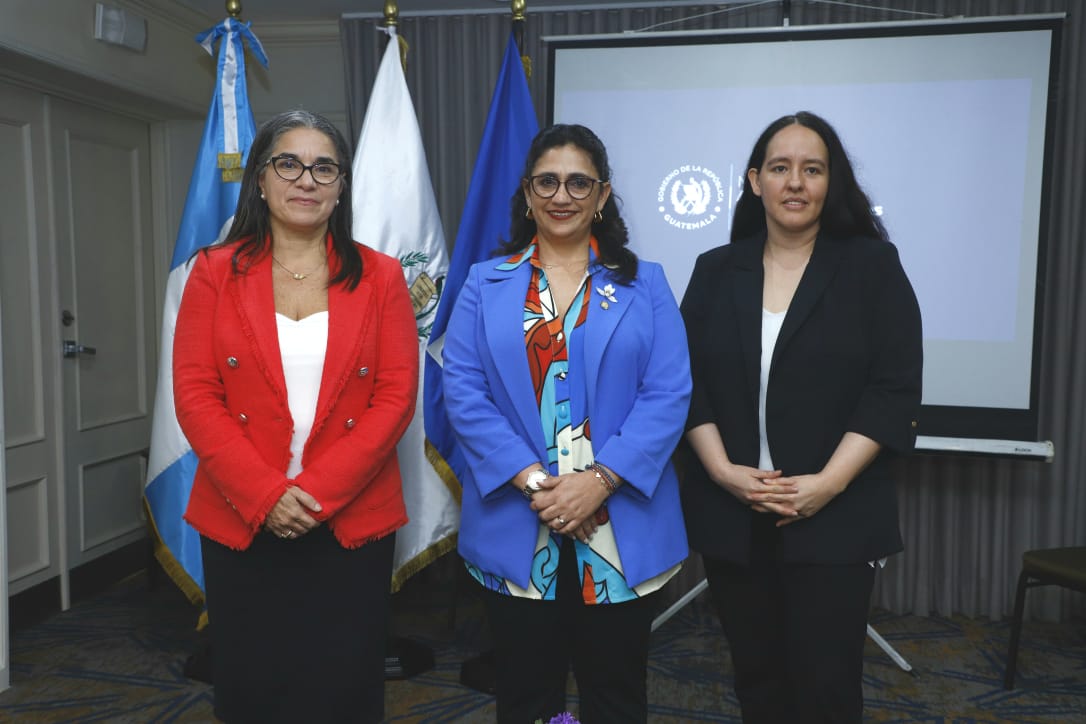 MARN participa en el Foro de mujeres en buenas prácticas para la gestión integral de cuencas hidrográficas, residuos y desechos sólidos para la producción más limpia